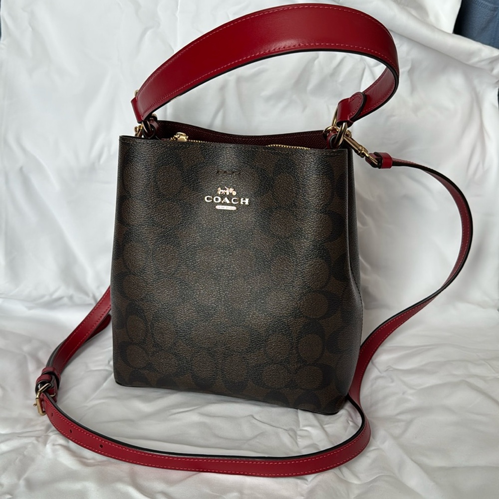 Coach Mollie Bucket Bag Signature Canvas